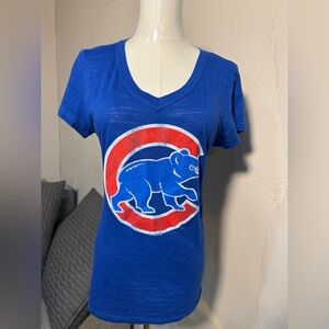 Chicago Cubs Soft As A Grape Blue V-Neck Tee Women’s Medium MLB